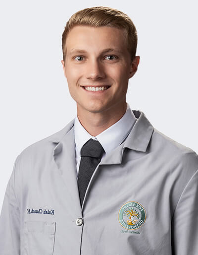 Kaleb Church, PA-C, orthopedic total joint replacement physician assistant in Illinois